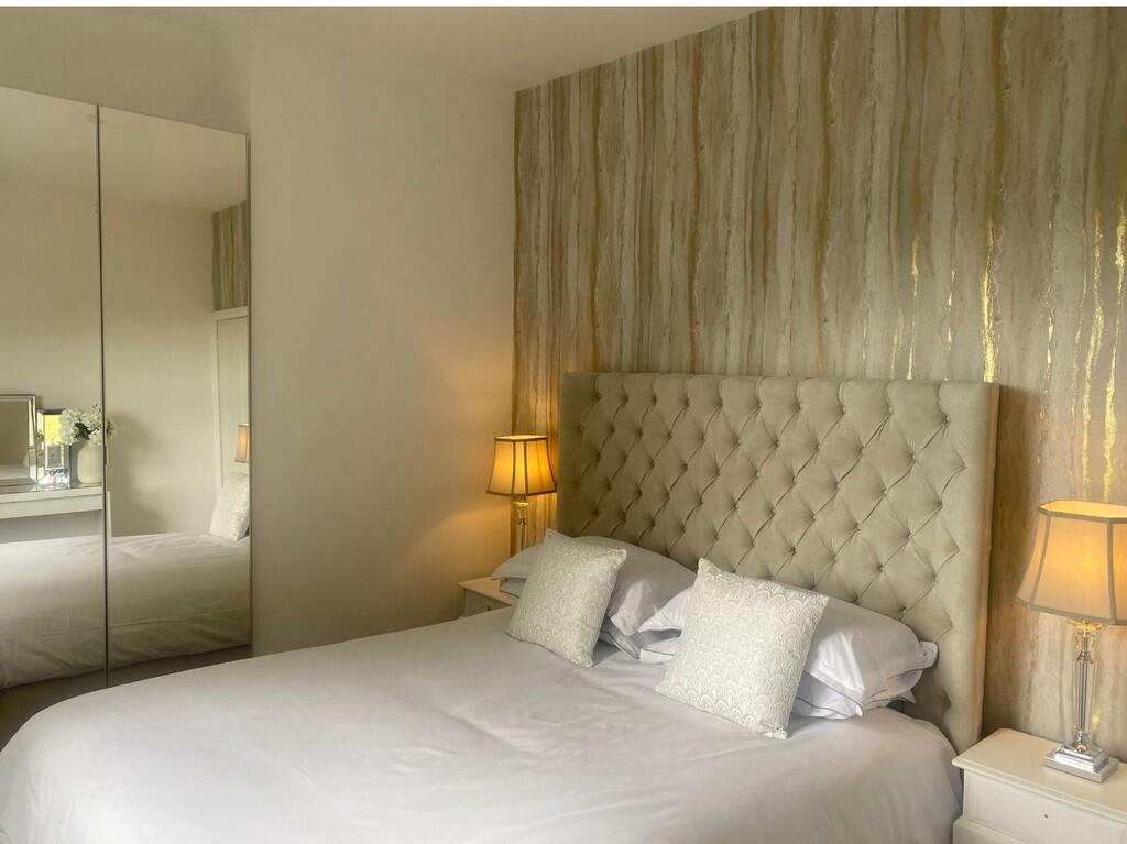 PHOTO-2025-10-24-...