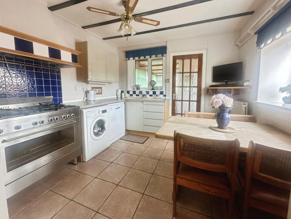 Breakfast/Kitchen