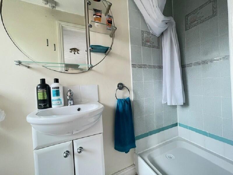 En - Suite