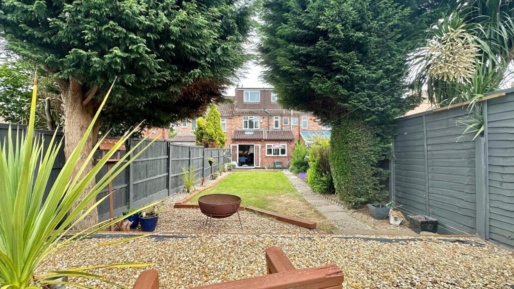 Photograph 23
