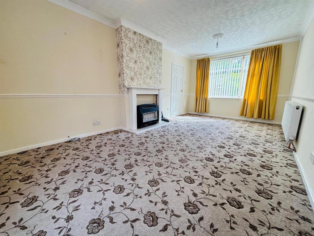 Living Room &amp; Dining Area: