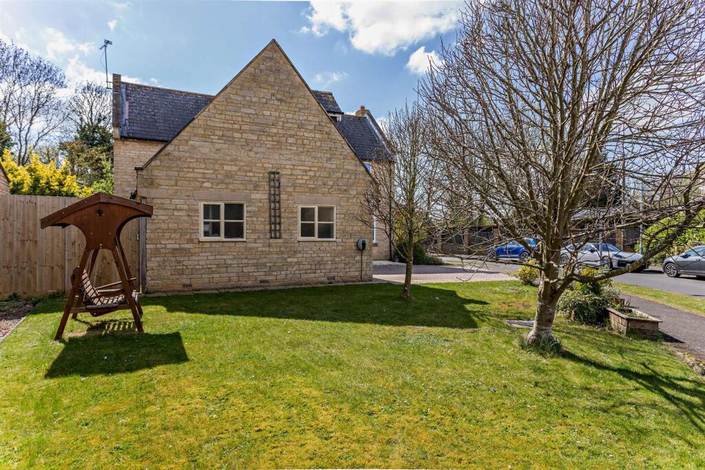 8642833-exterior08-8