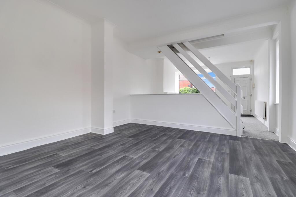7- Rob Hammond EweMove Pontefract