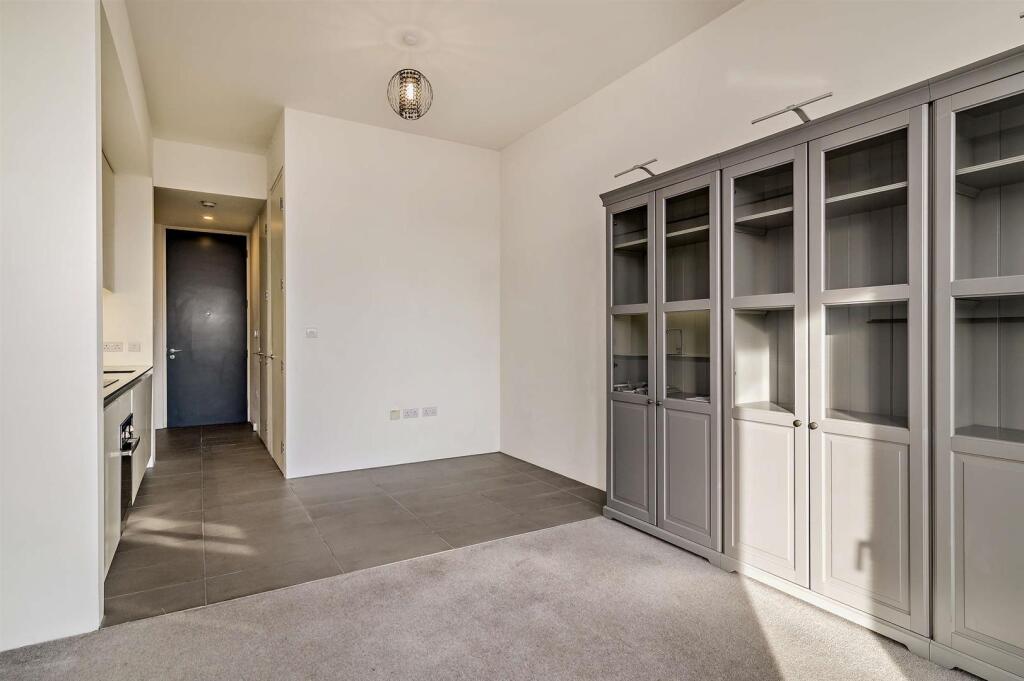 8674194-interior06-800.jpg