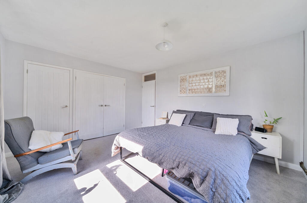 1342785-9-68ad9d1...