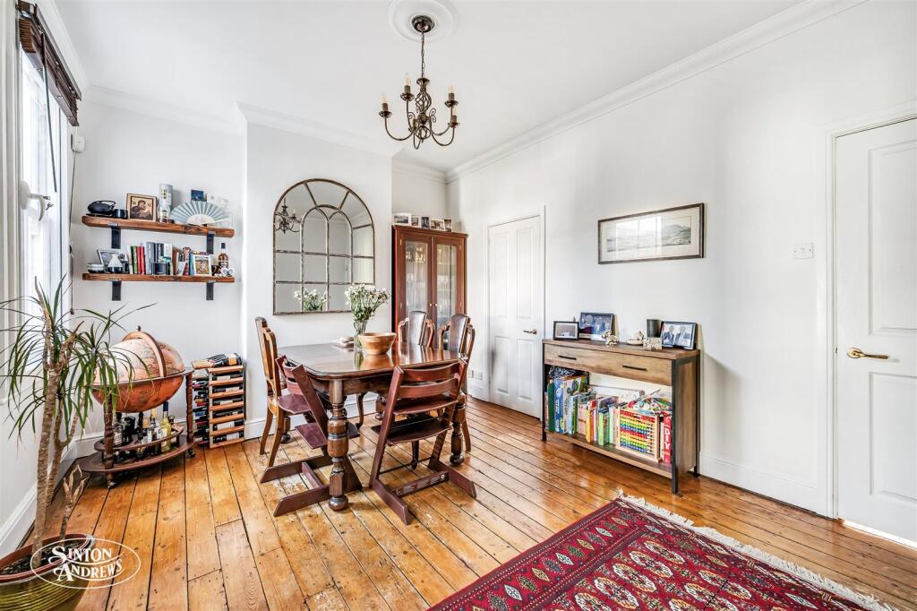 54 Green Avenue-4.jpg