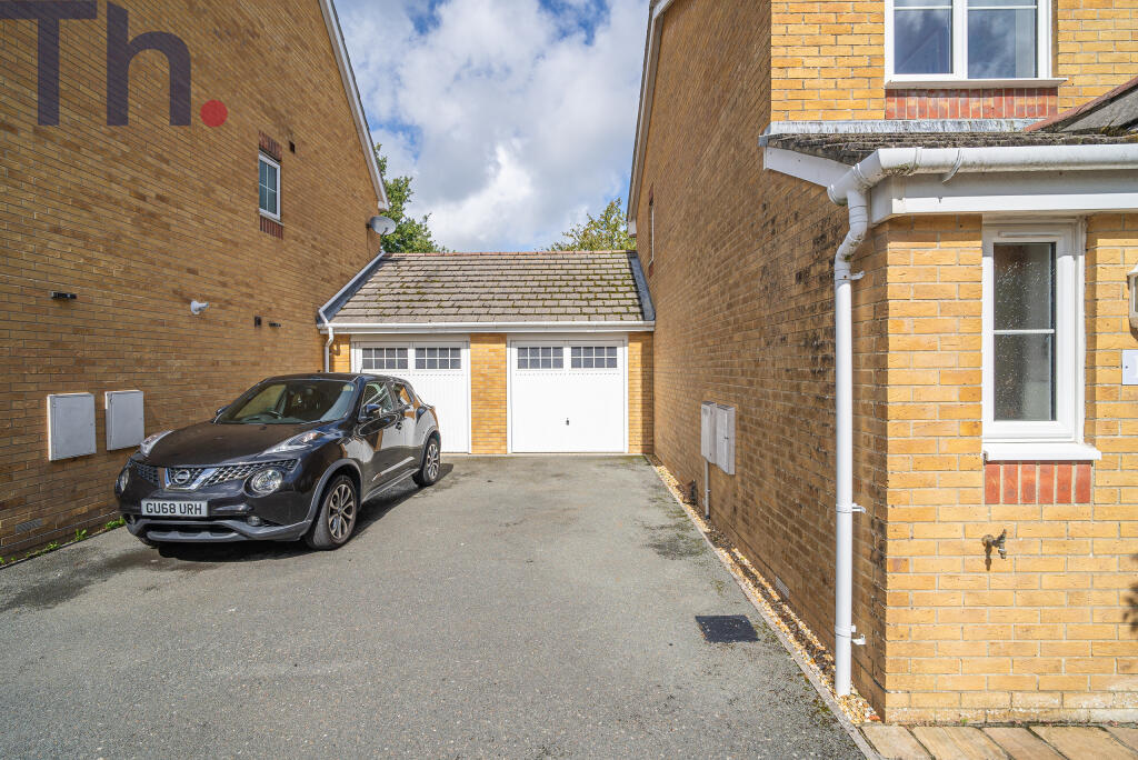 Driveway &amp; Garage