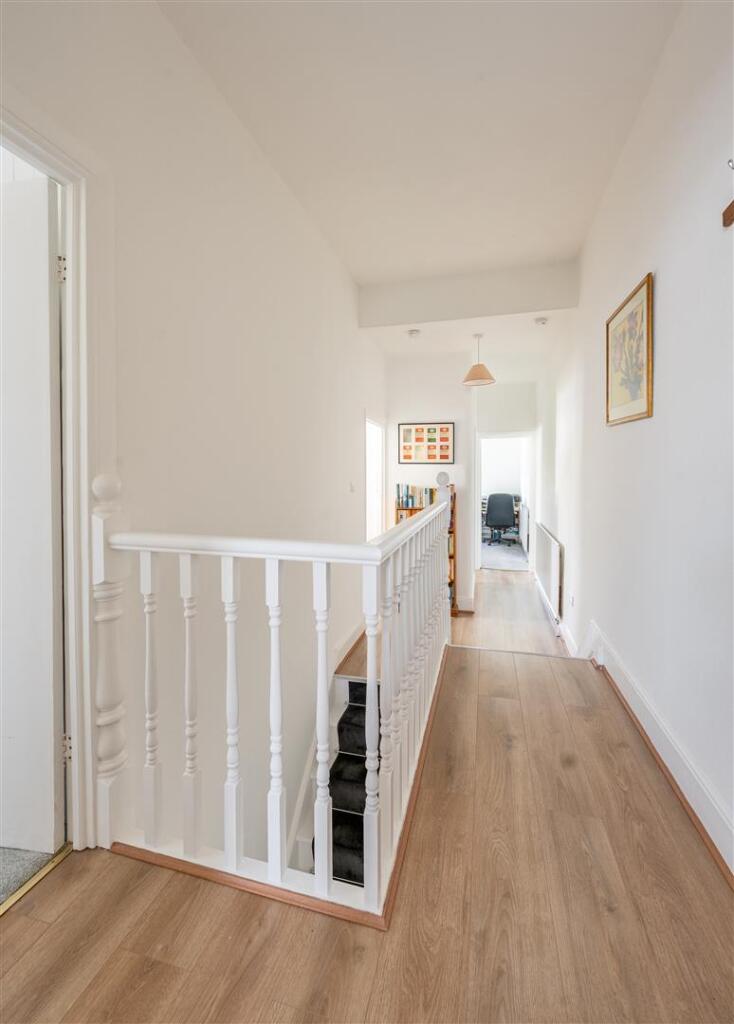 Wynndale Road, E18