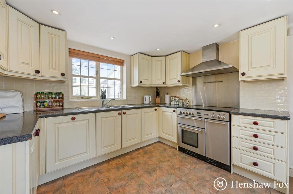 sketch_Ph26_5969314 - Copy.jpg