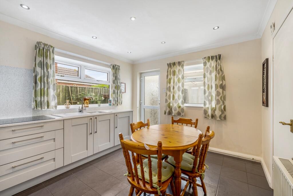 15 Kingsway (Fishtoft)-18