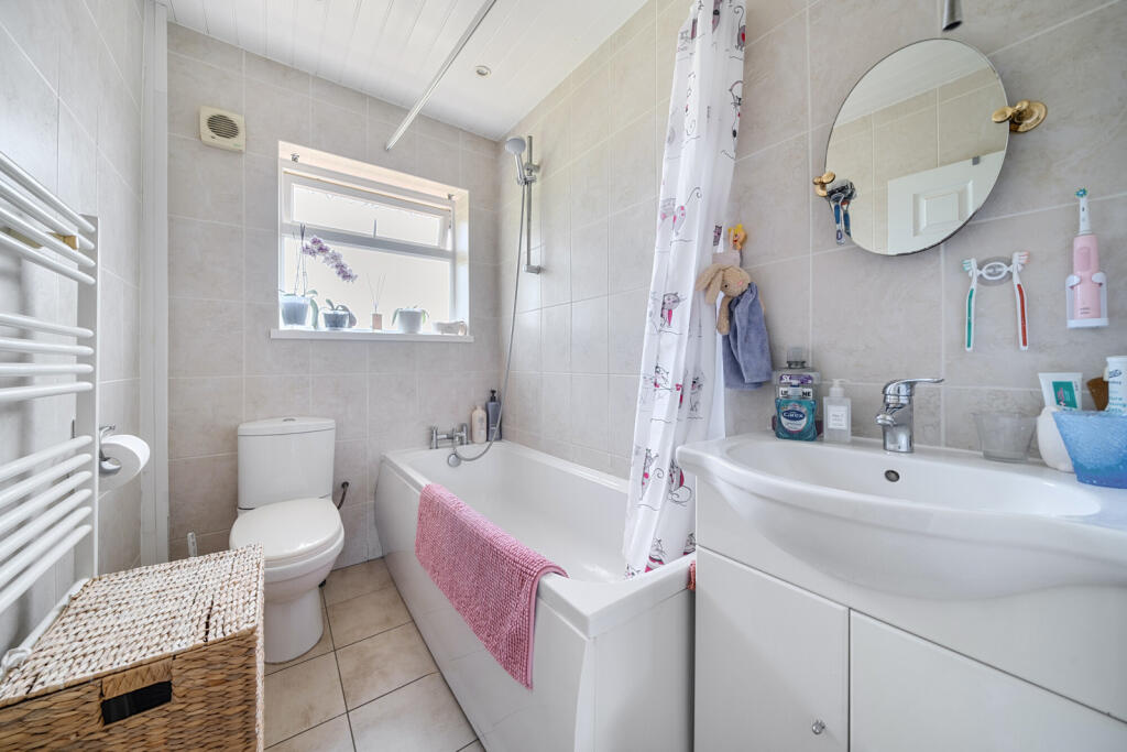 1310850-9-6853f09...