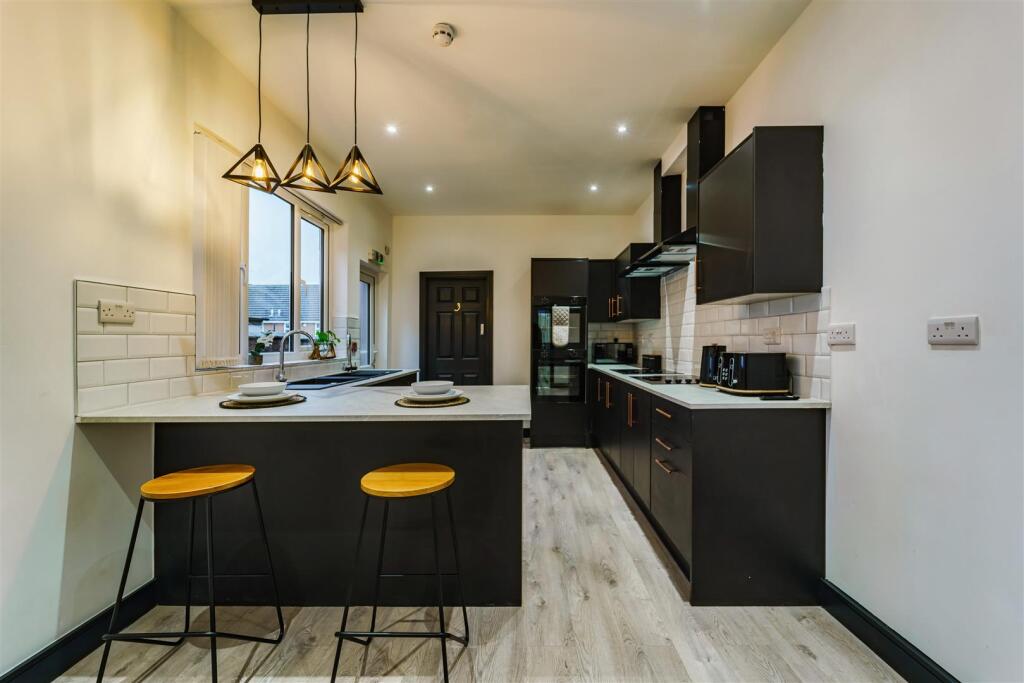 Example Of Communal Kitchen