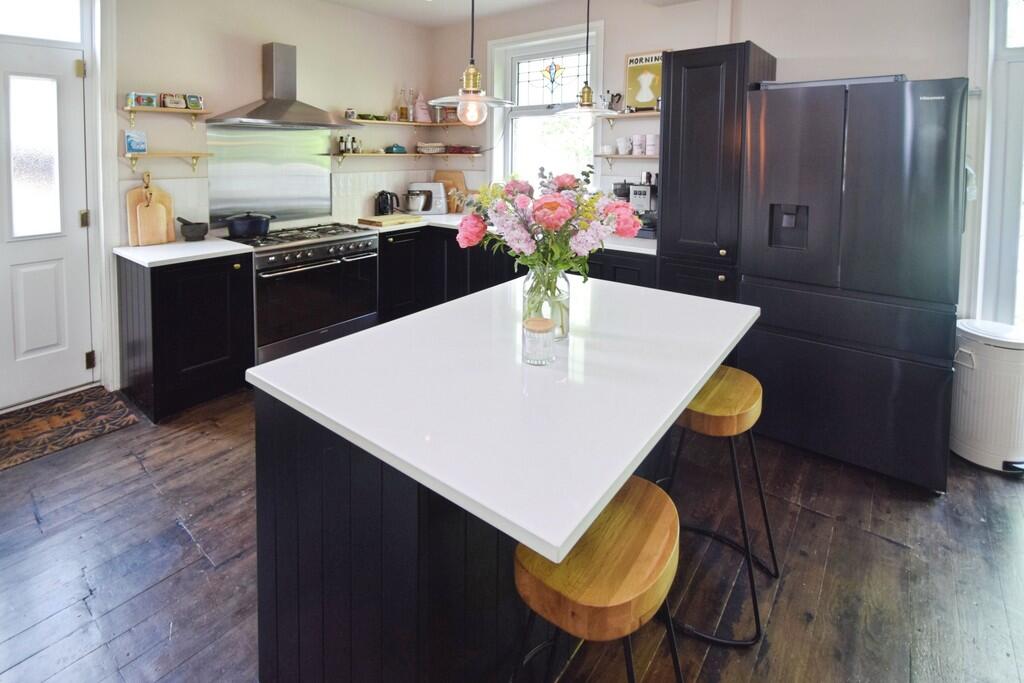 5f80b3f1-Kitchen ...