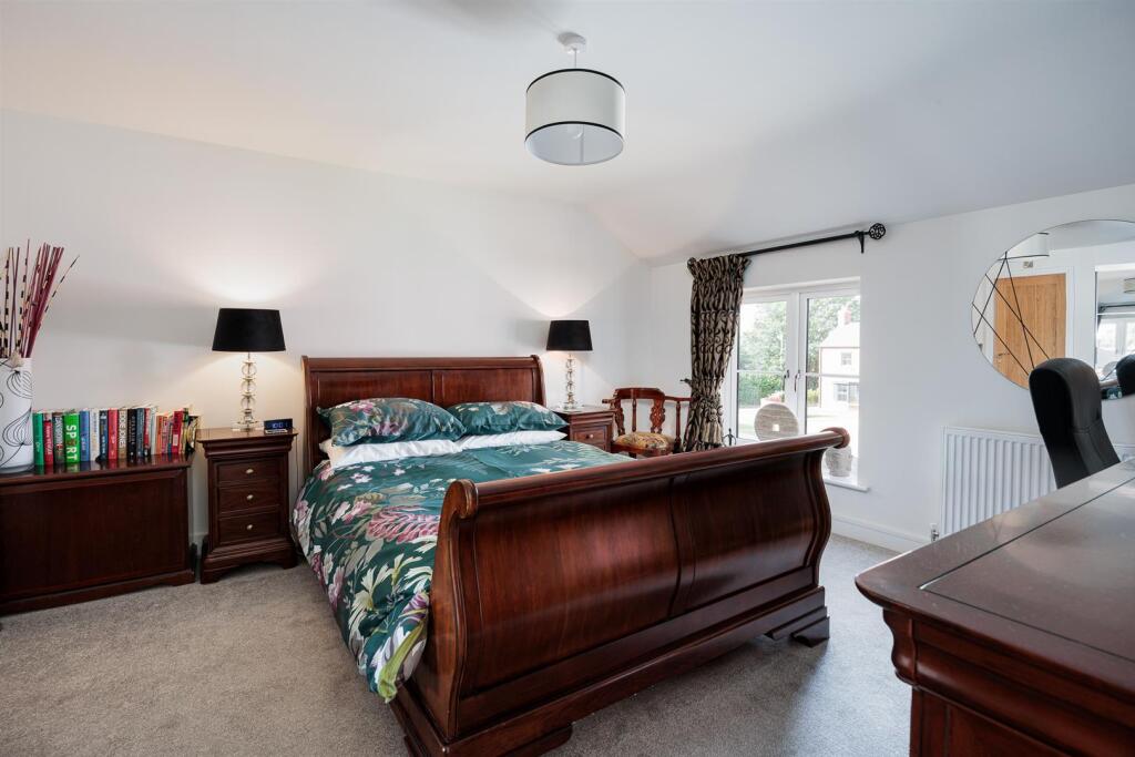 Bedroom !