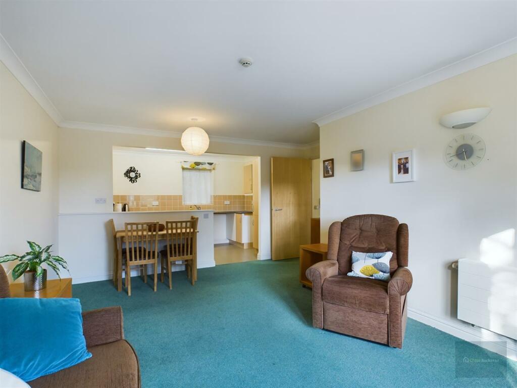 CAM02540G0-PR0076-ST