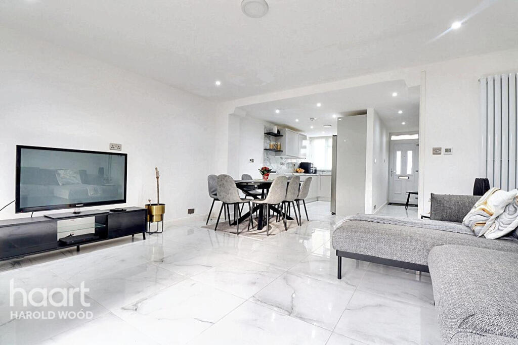 Harebell Way, Romford