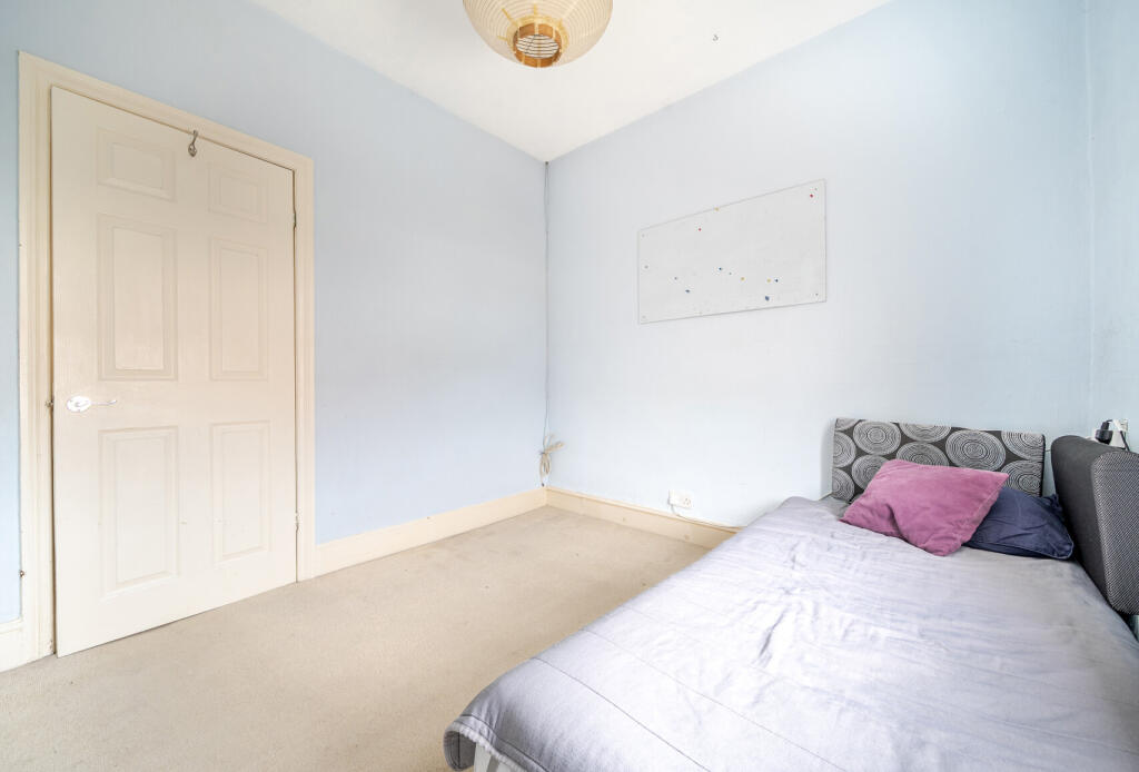 1311026-17-68552b...