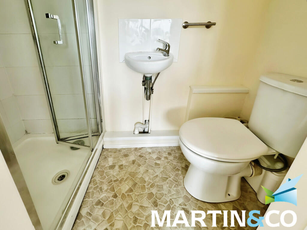 92b3a72c-IMG-2024...