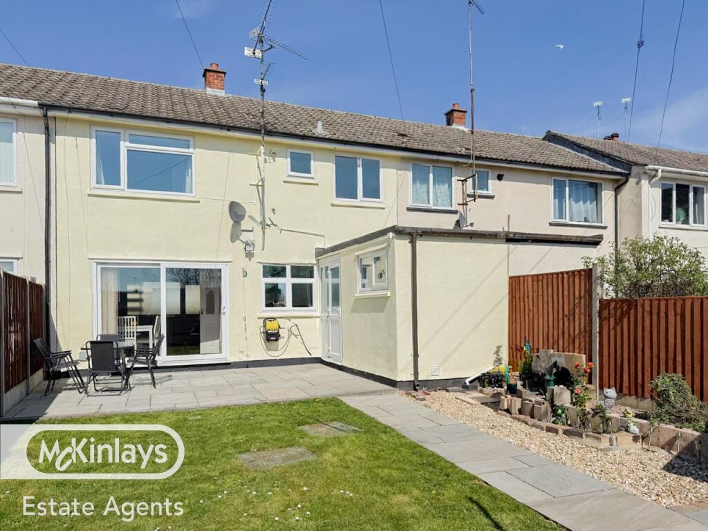 3 Bedroom family home in Priorswood