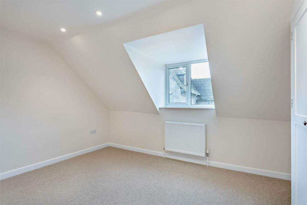8628833-interior10-800.jpg