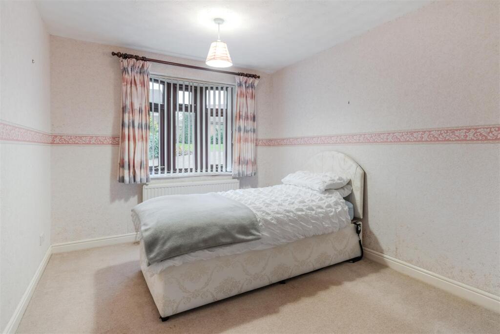 Bedroom 2.jpg