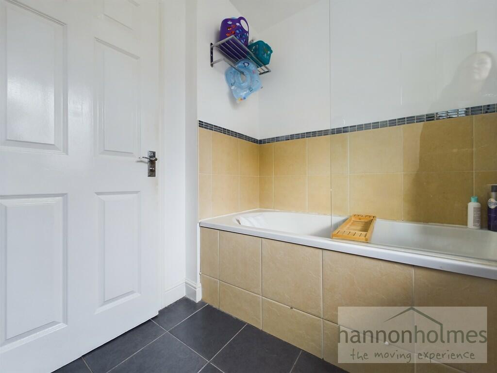 CAM01073G0-PR0204...