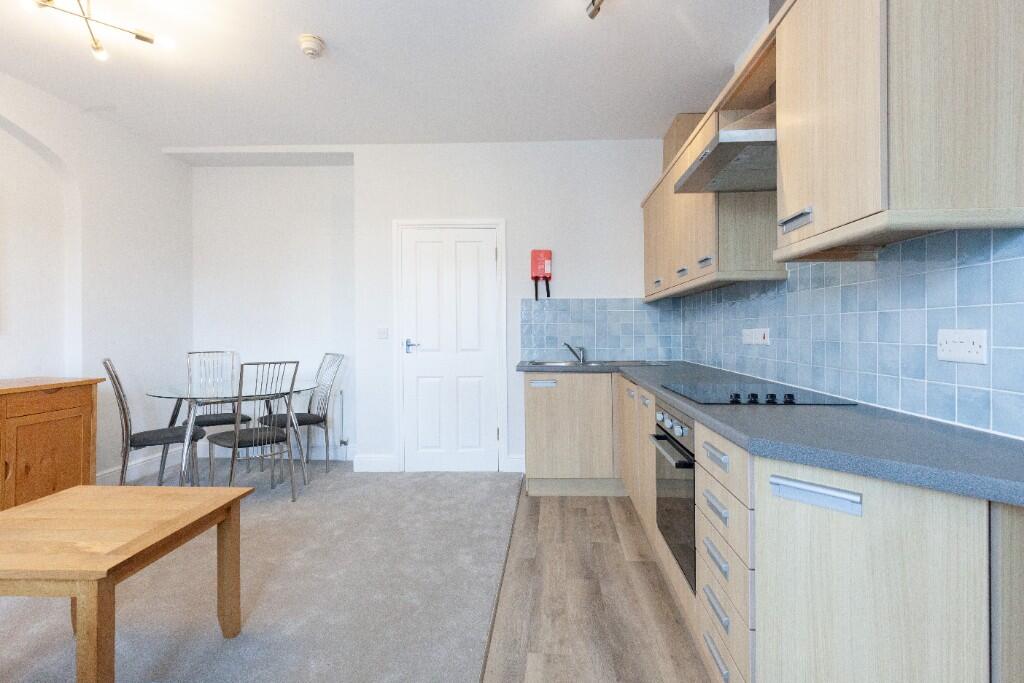 Kitchen/living area