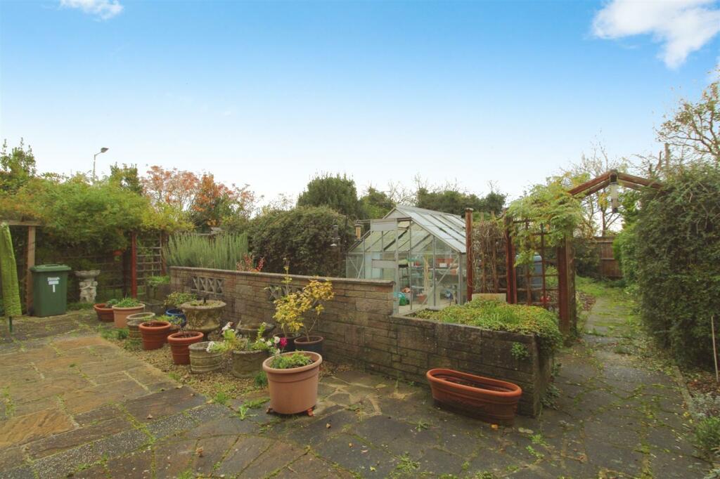 garden 201.jpeg