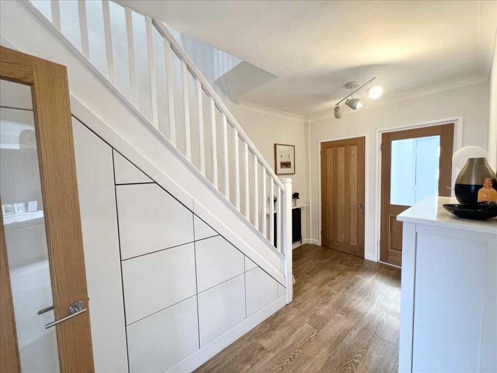 Entrance Porch &amp;