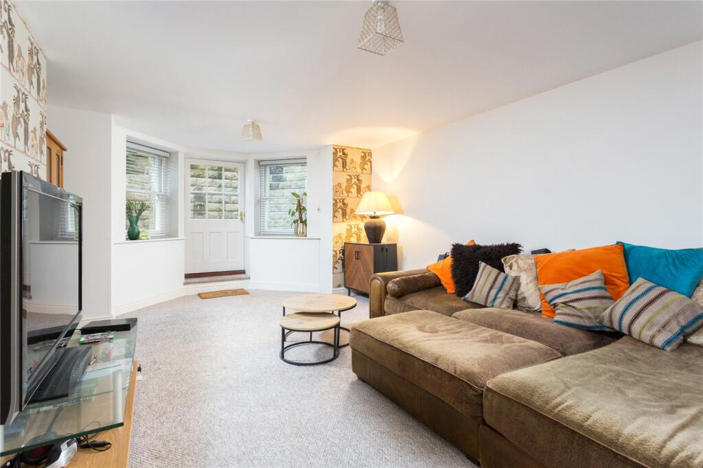 Lower Ground Sitting