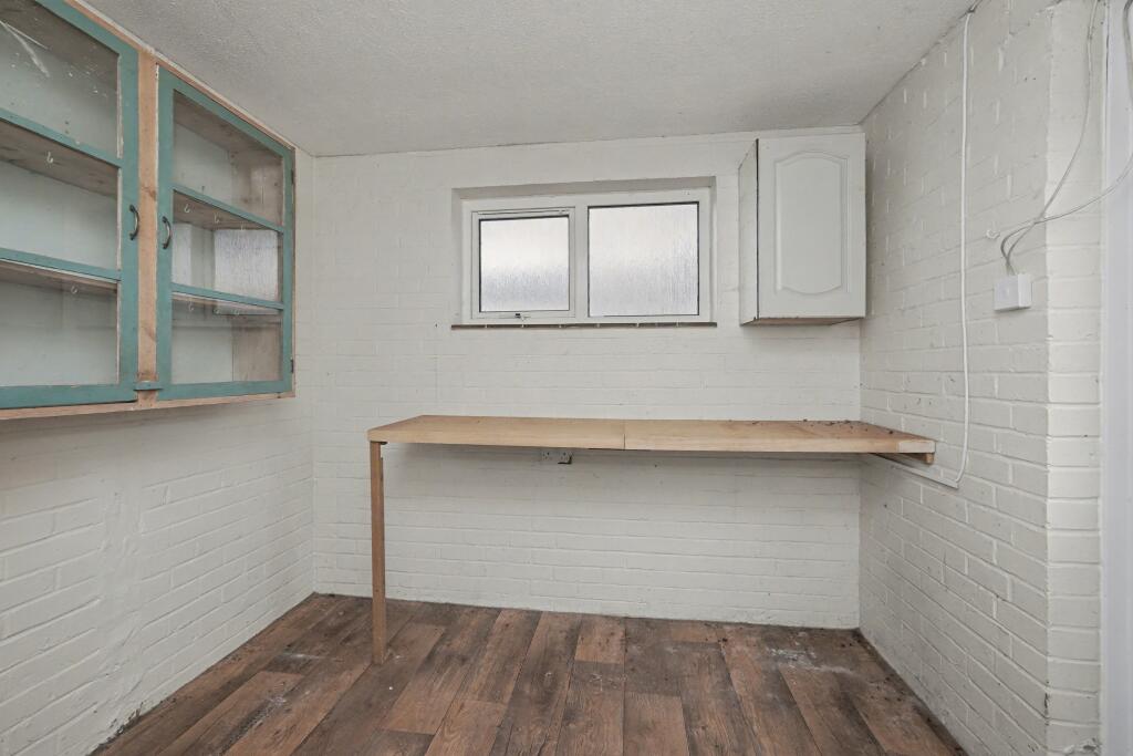16 Elmsmead, Iden, East Sussex, TN31 7PU