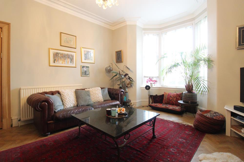 Lounge 3