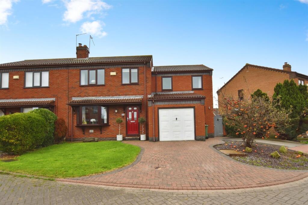 Garage &amp; Driveway