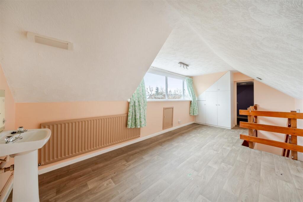 7 Southey Road (3).jpg