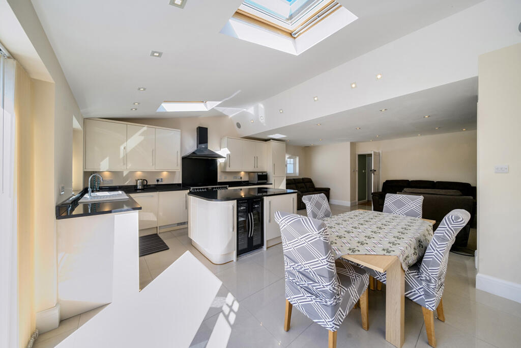 1355889-16-68cd9e...