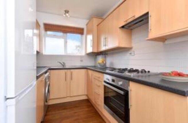 sumner-court-gu9-7jx-991781