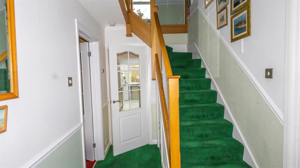 24 Westgate-07 - t.jpeg