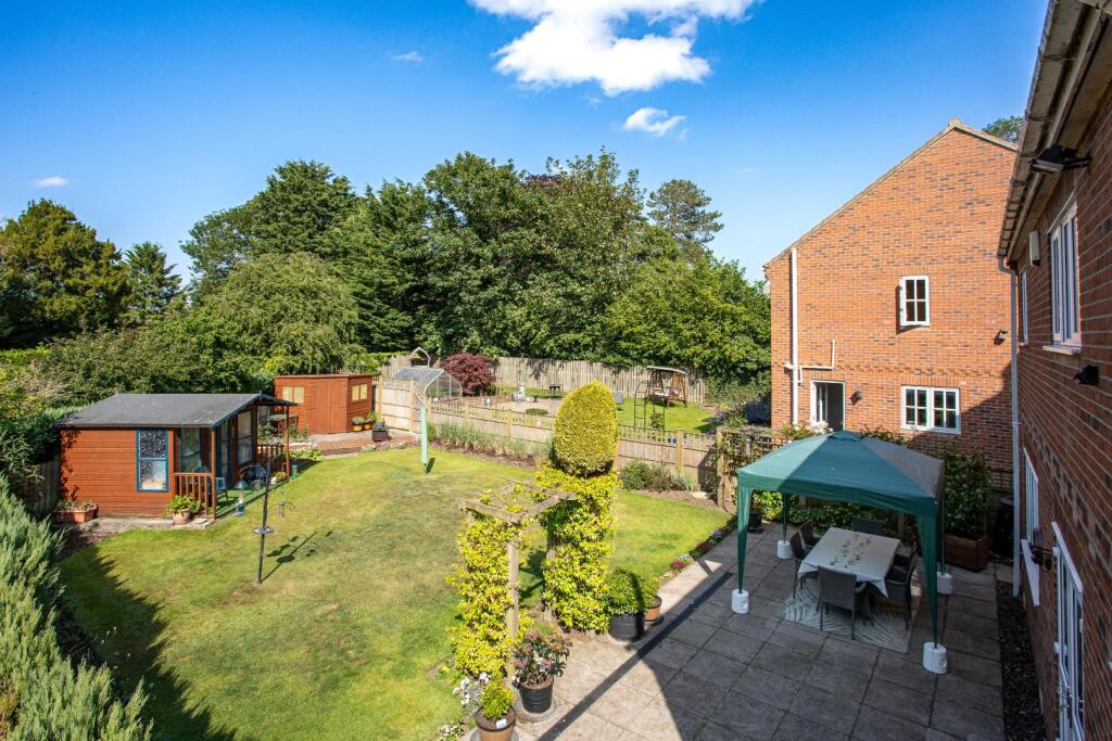 4 The Beeches - Externals-M94A6070.jpg