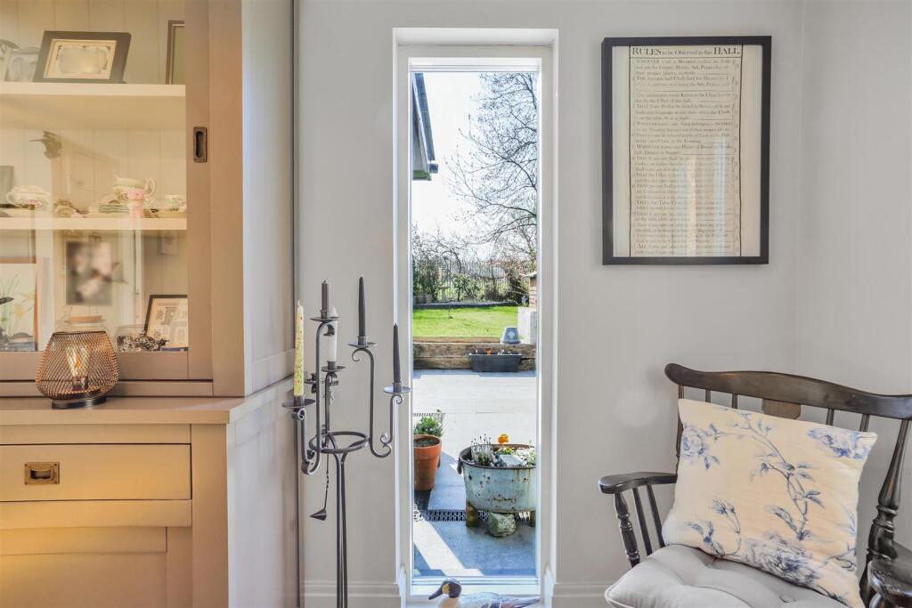 1442804326 -  33.jpg