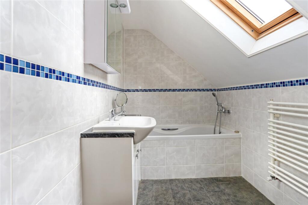 En Suite Bathroom