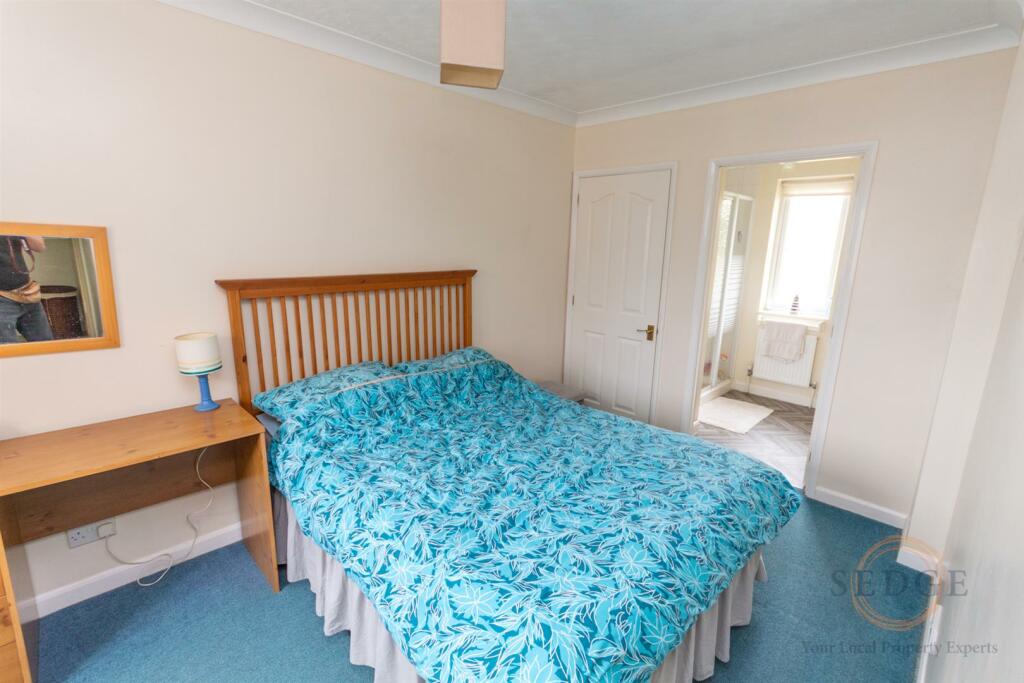 32 stonegate-12.jpg