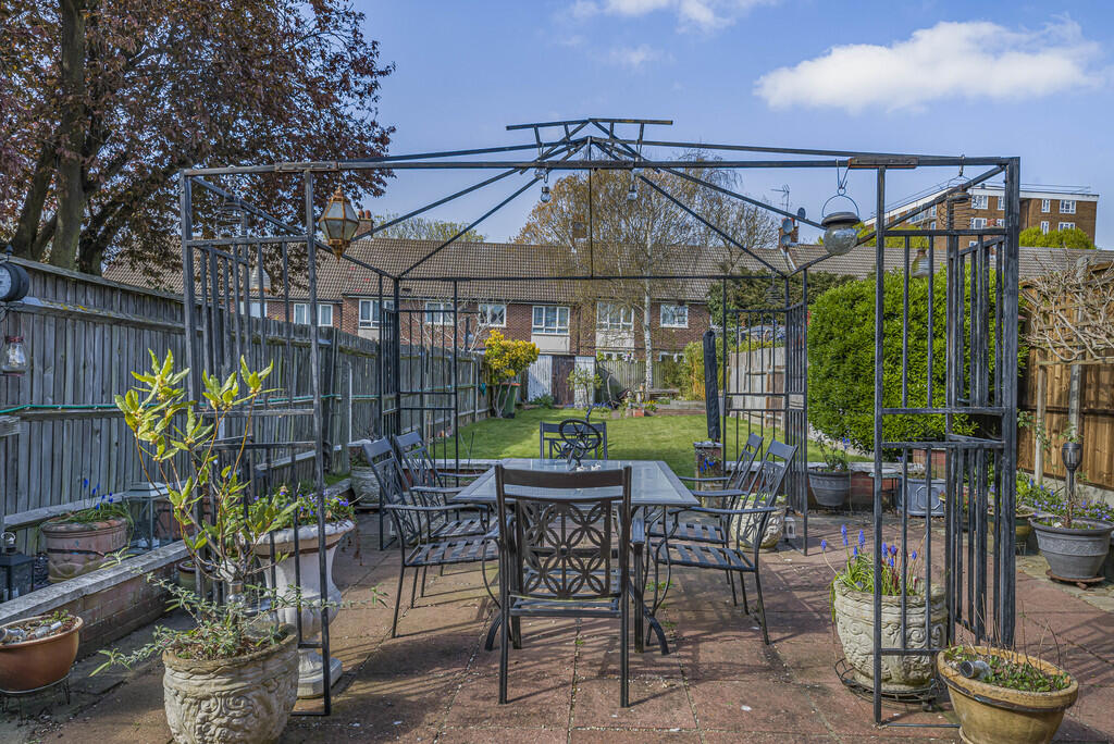 Garden (2)