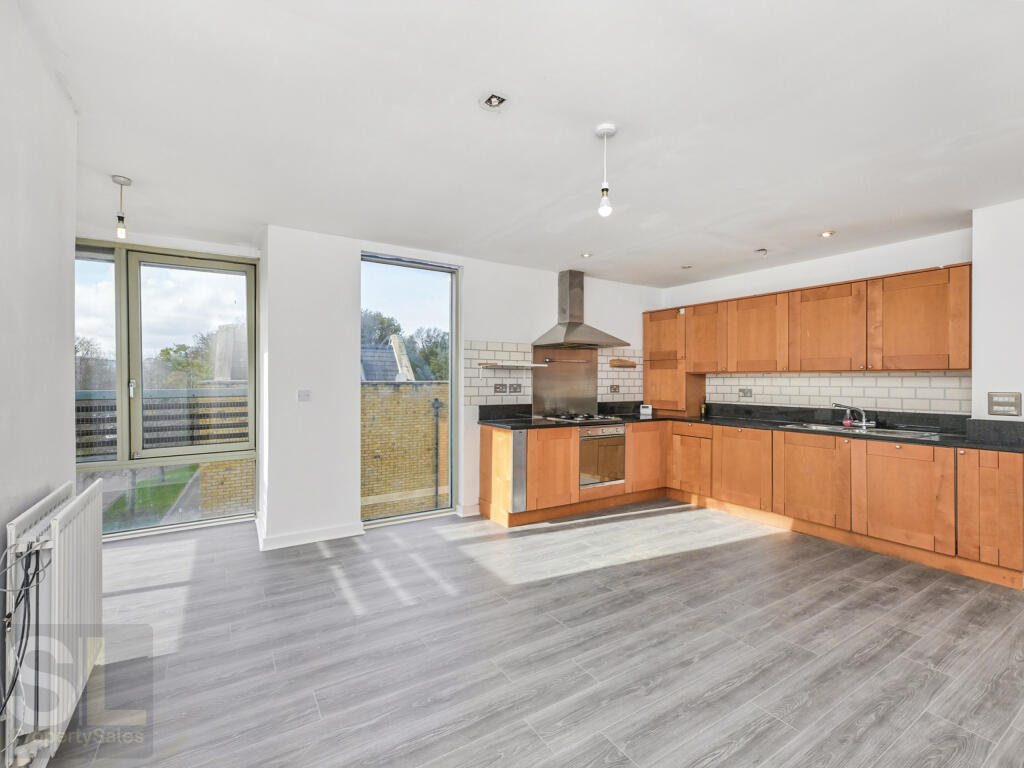 20251114034101_DSC_4194_xmoeS.fdftN