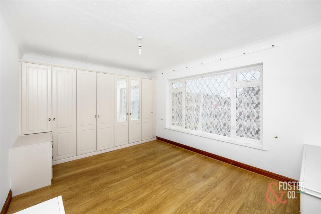Sandringham Drive, 38_001.jpg