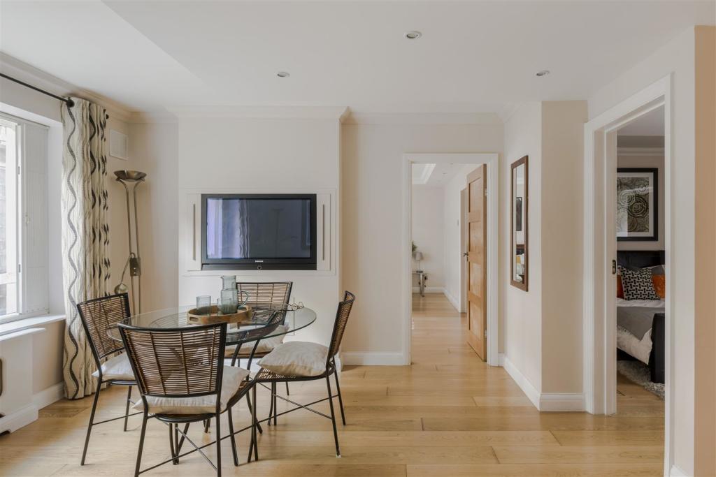10 Bryan Court-10.jpg