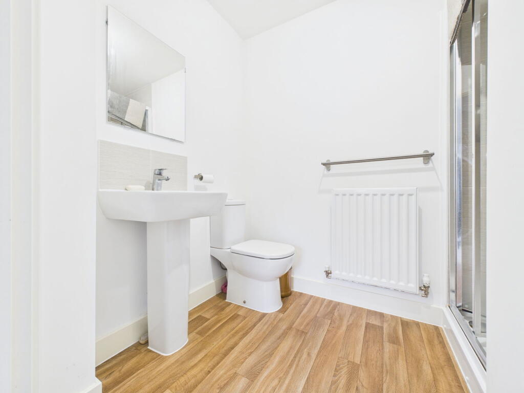 Eight Acre Drive , Paignton