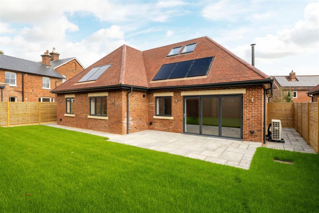 Gosmore Ley Close-12.jpg