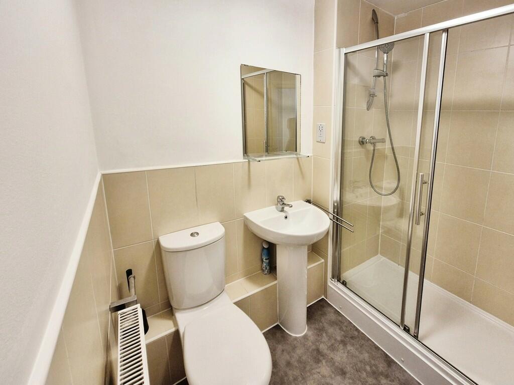 En-Suite Shower R...