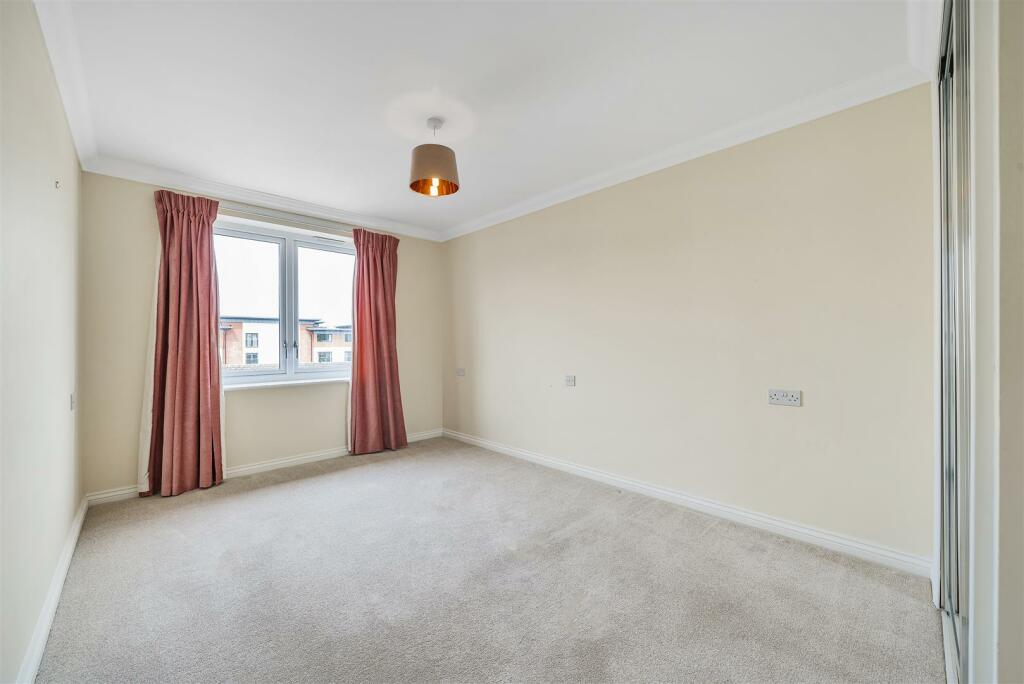 Bedroom.jpg