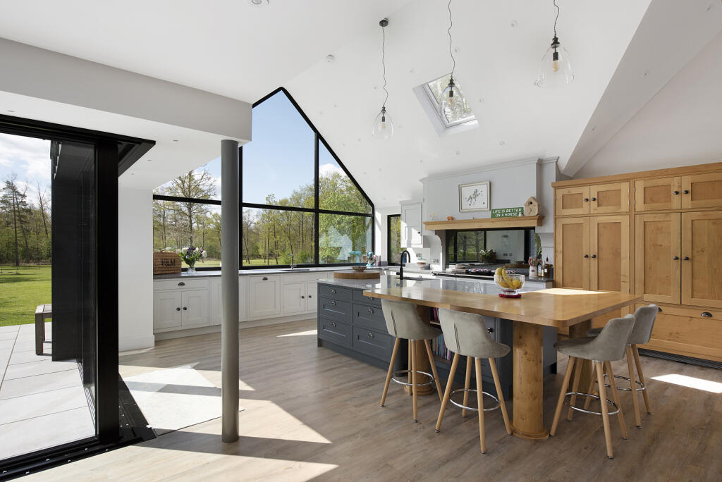 Kitchen/Dining